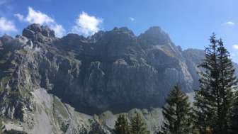 Mürtschenstockmassiv, Aussicht vom Leiststock