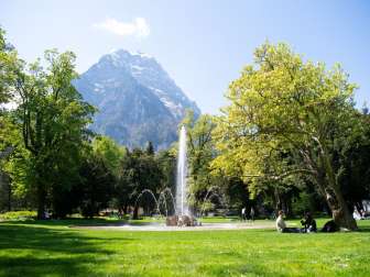 Der Volksgarten in Glarus