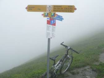 Richetlipass bei Nebel